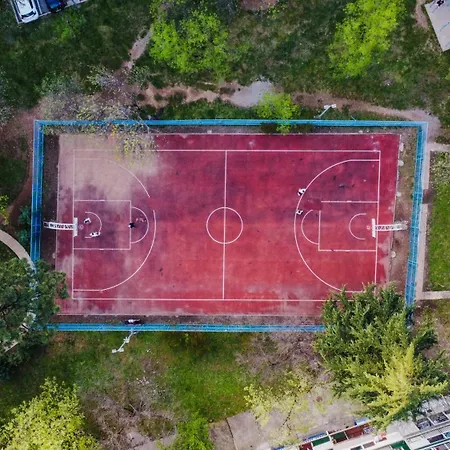 Mona * Podgorica